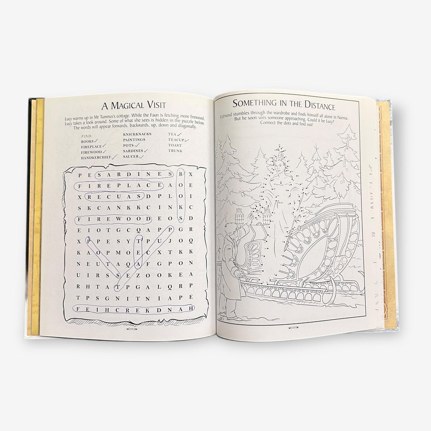 The Chronicles Of Narnia - The Lion, The Witch And The Wardrobe - Hardback Activity Book (Sadie Ches