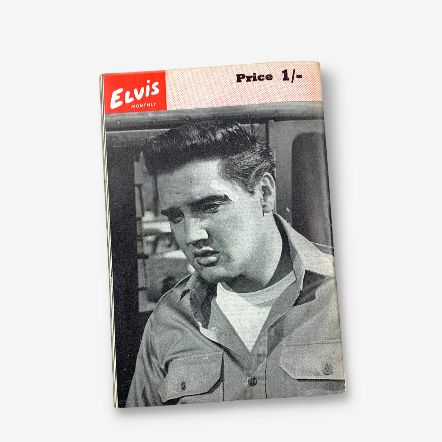 Elvis Monthly Issue 11 - 1962 Elvis Presley A6 Paper Magazine