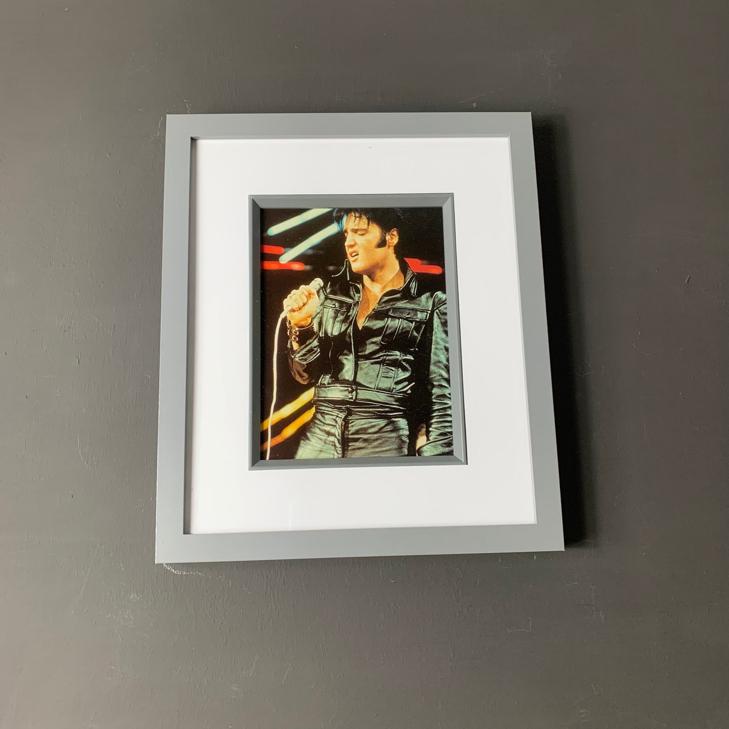 Elvis Presley - Original Framed Magazine Print 6x8"