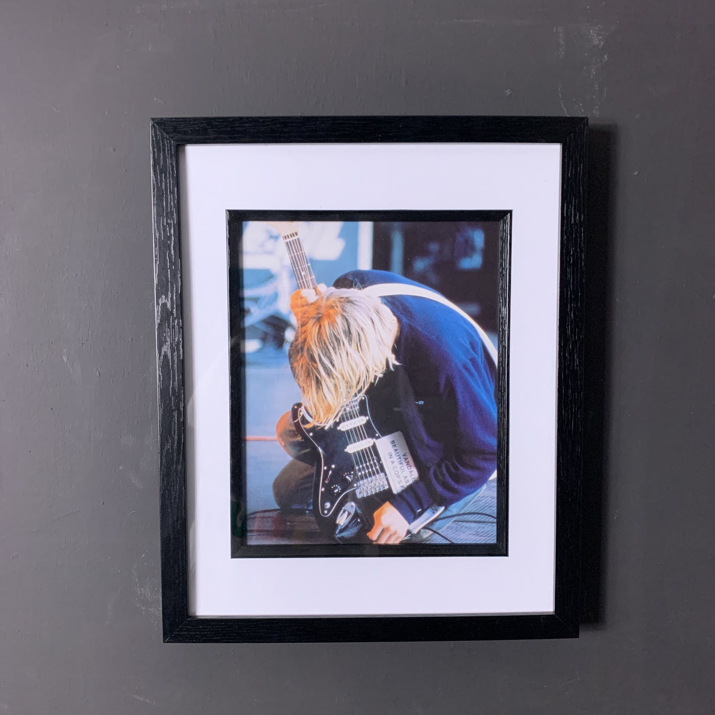 Nirvana - Kurt Cobain Live - Original Framed Magazine Print 8x10"