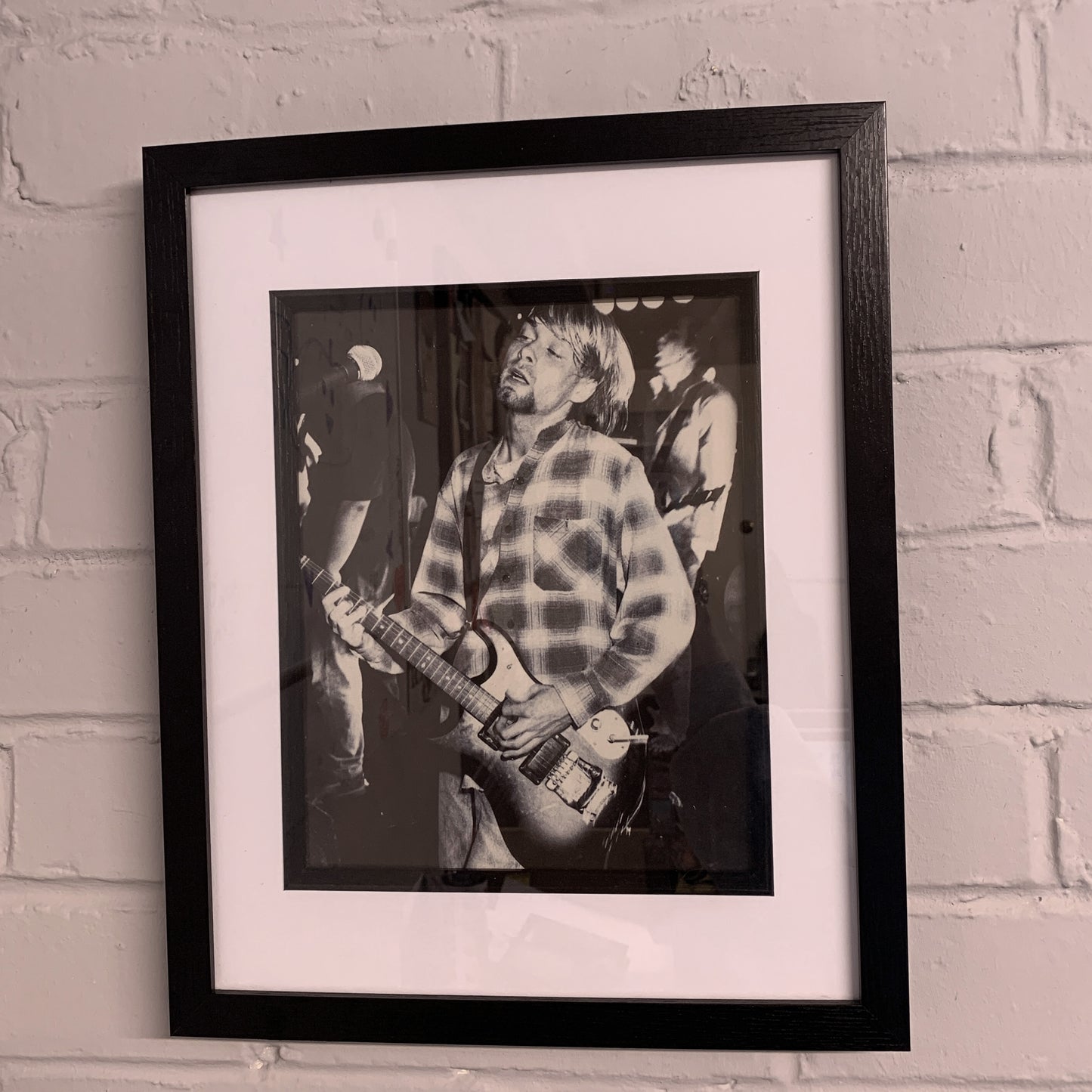 Nirvana - Kurt Cobain Live - Original Framed Magazine Print 8x10"