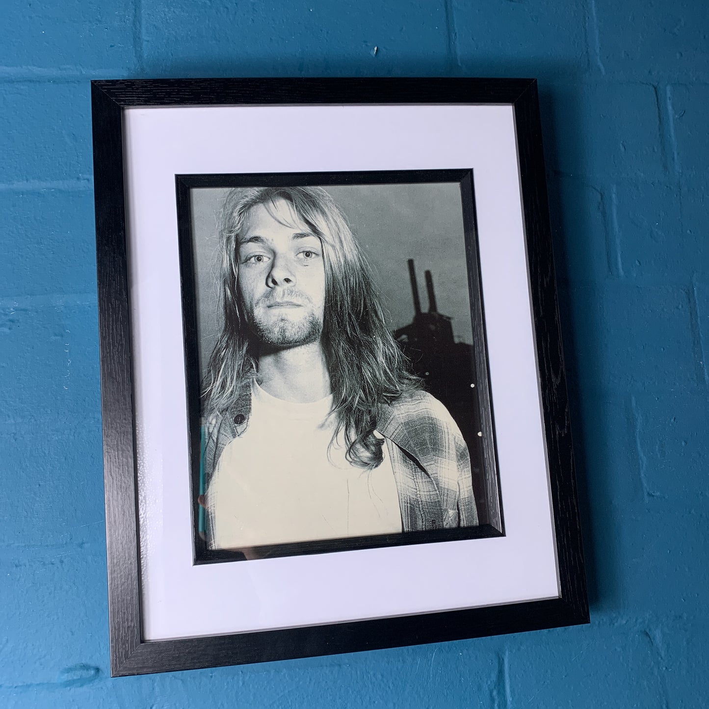 Nirvana - Kurt Cobain Portrait - Original Framed Magazine Print 8x10"