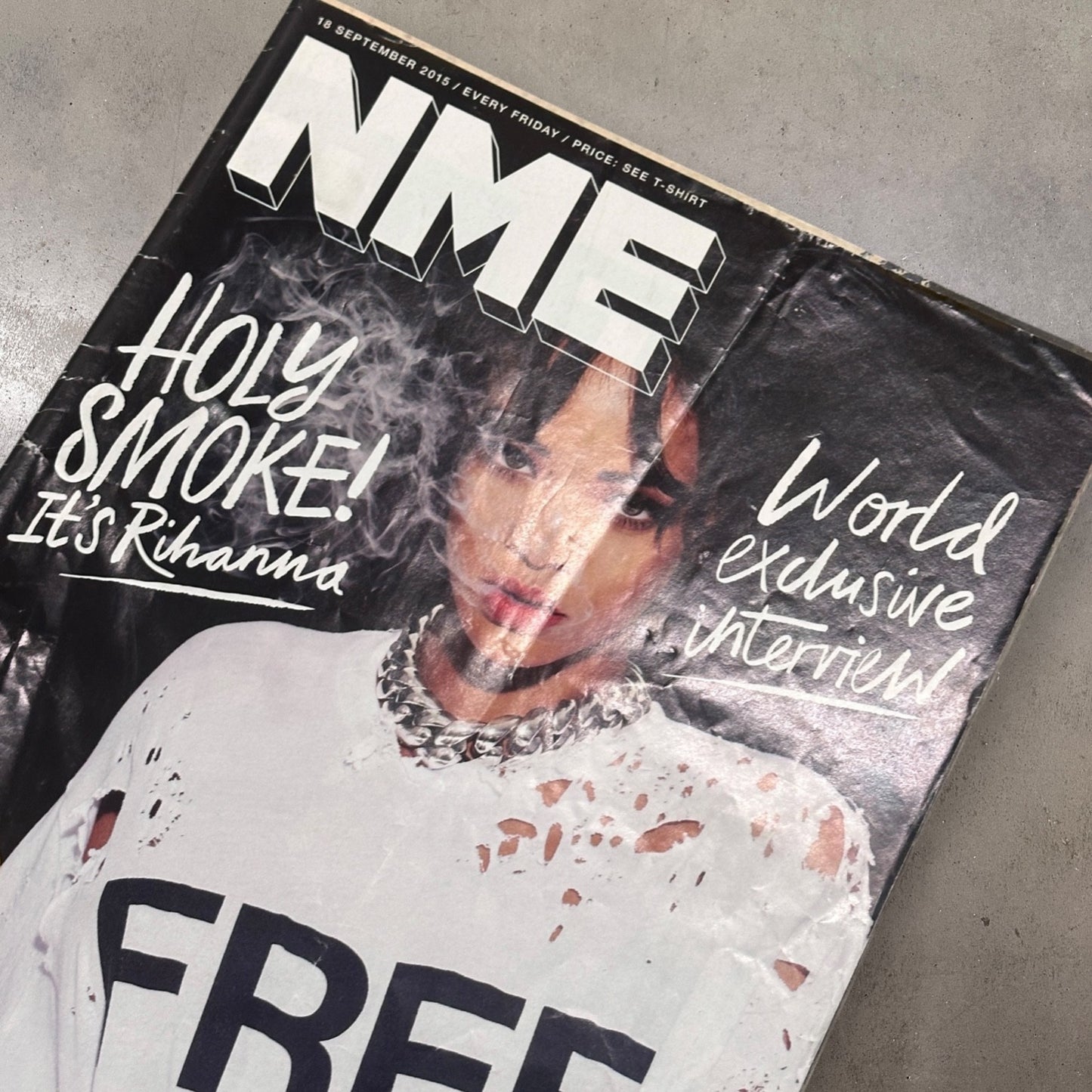 2015 Rihanna - Holy Smoke! - NME Magazine