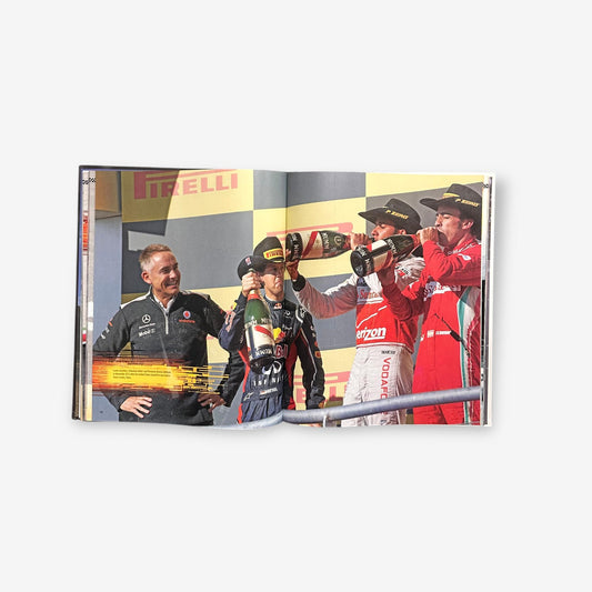 Formula 1 - The Complete History Of F1 Through The Years - 2015 Hardback Book (Igloo Books)