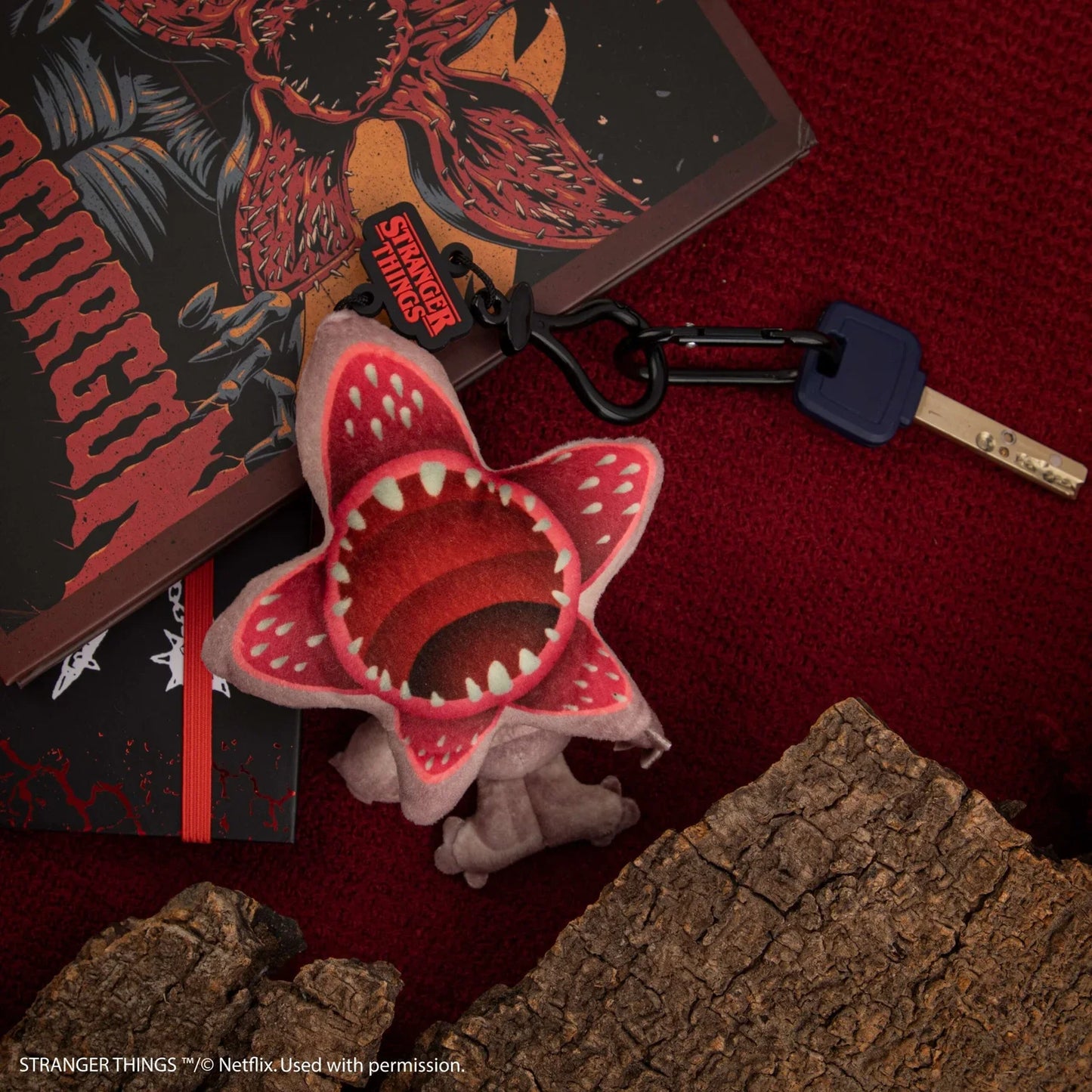 Stranger Things Keyring Plush Demogorgon CR2883