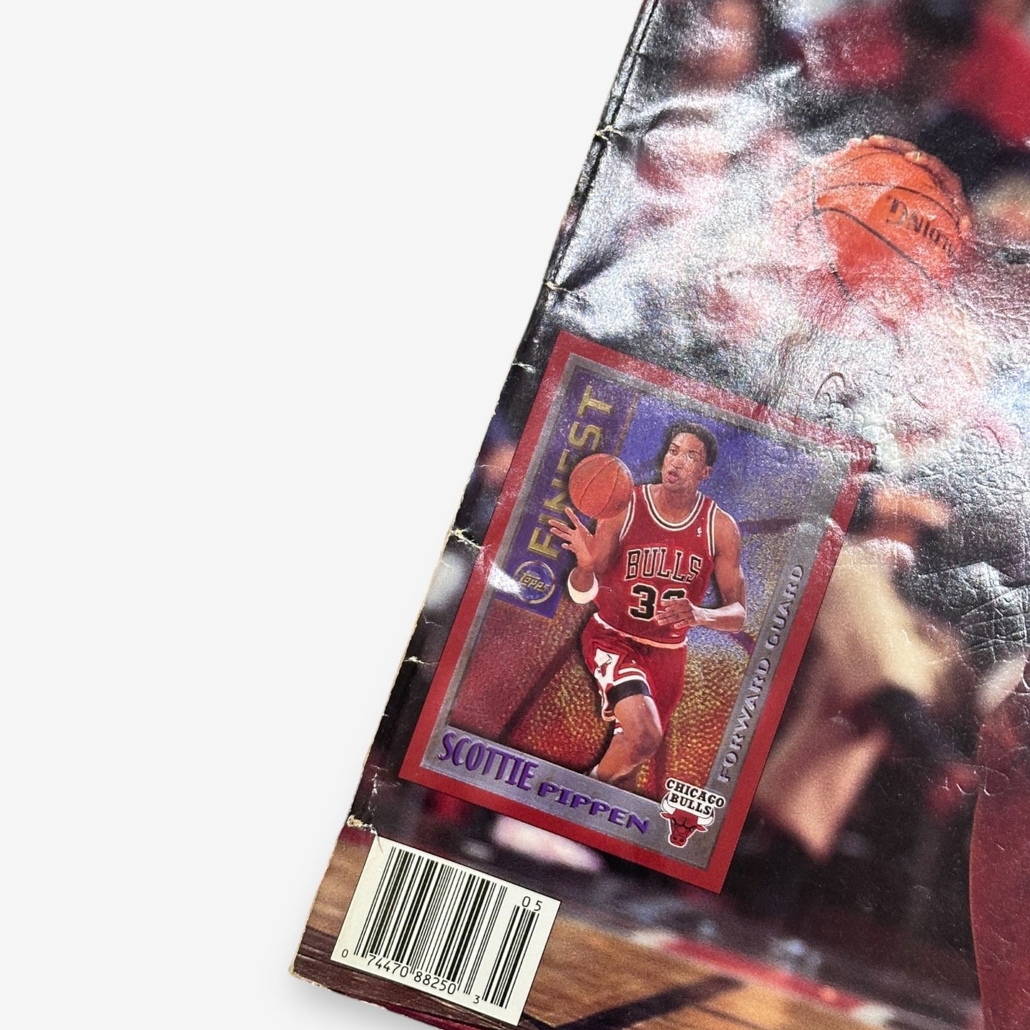 1996 Scottie Pippen - Chicago Bulls - Beckett Basketball Monthly #70