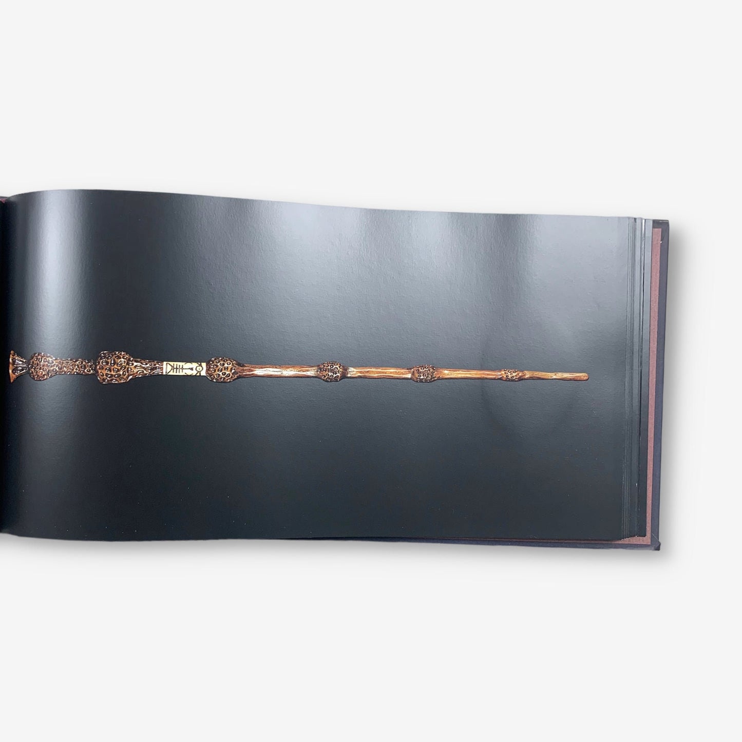 Harry Potter - The Wand Collection Hardback Book
