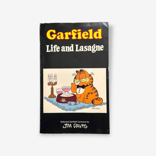 Garfield - Life And Lasagne 1986 Paperback Book (Jim Davis)