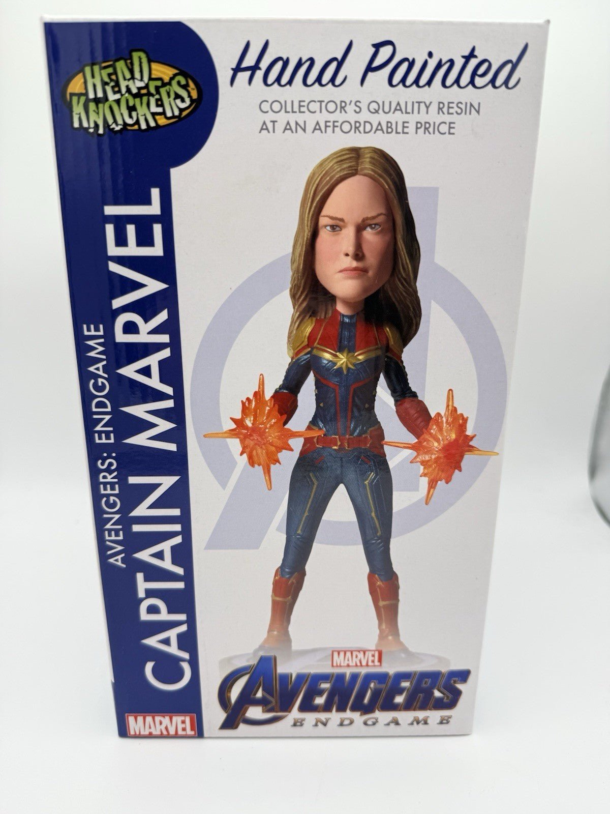 NECA: AVENGERS 4 - CAPTAIN MARVEL HEAD KNOCKER