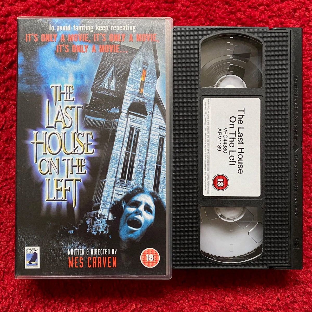 [WANTED] The Last House on the Left VHS Video (1972)